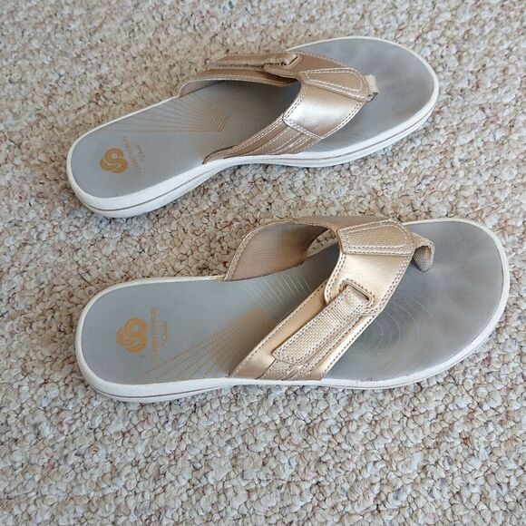 CLARKS Cloudsteppers Brinkley Jazz Sandals size 7M - Picture 1 of 13